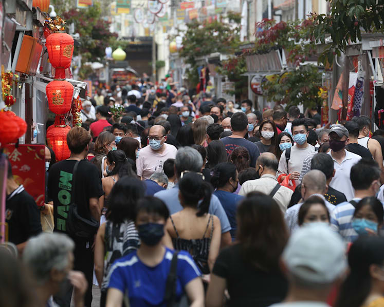 1,165 new Covid-19 cases in Singapore; 609 Omicron infections confirmed