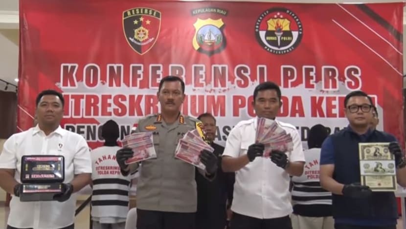 Polisi gulung sindikat uang palsu setelah S$10.000 coba ditukar di kasino Singapura