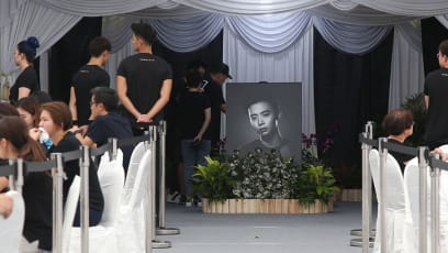 Aloysius Pang’s Wake: Stars And Singaporeans Say Their Final Tearful Goodbyes To The Actor
