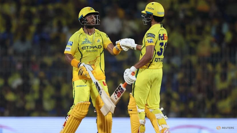 Kartik comeback brightens Chennai's youth push in IPL