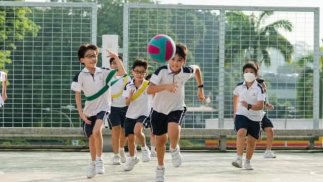 陈振声：学校须确保直接收生计划遵守指导原则