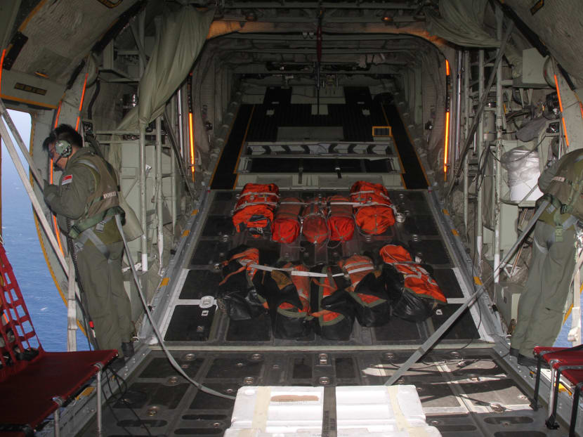 Malaysia says last sighting of flight MH370 possibly off west coast