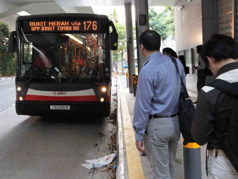 Commuters say they observe less “bunching” at bus stops on the first day of a pilot scheme to improve bus reliability. Photo: Ooi Boon Keong