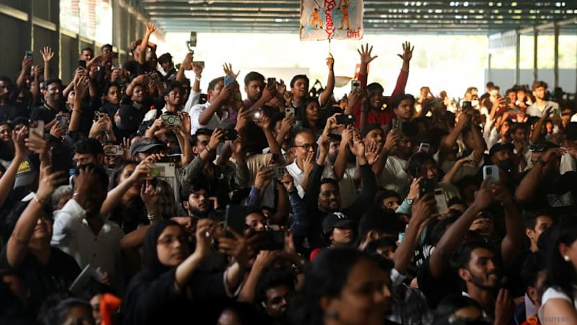 India deploys thousands of police ahead of election protest