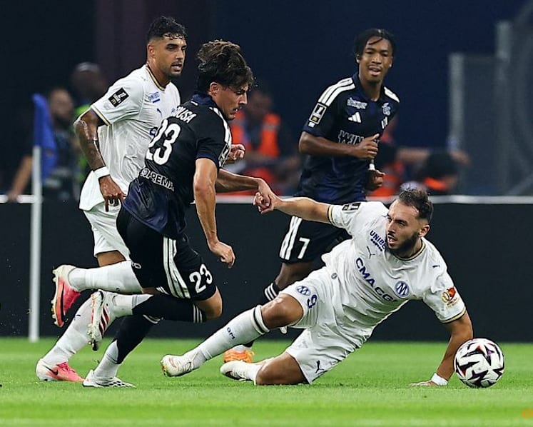 Marseille secure 4-0 win over Strasbourg as Ligue 1 gets under way