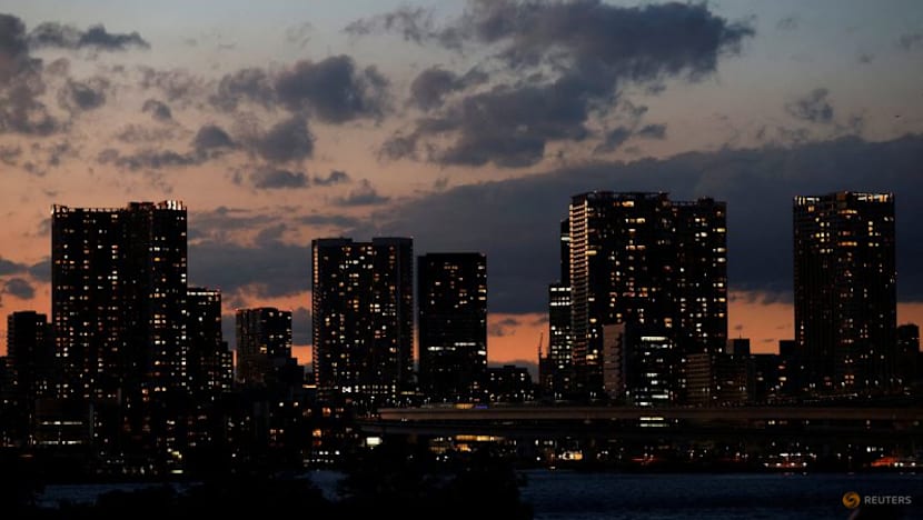 Japan's corporate service prices rise 3% in April