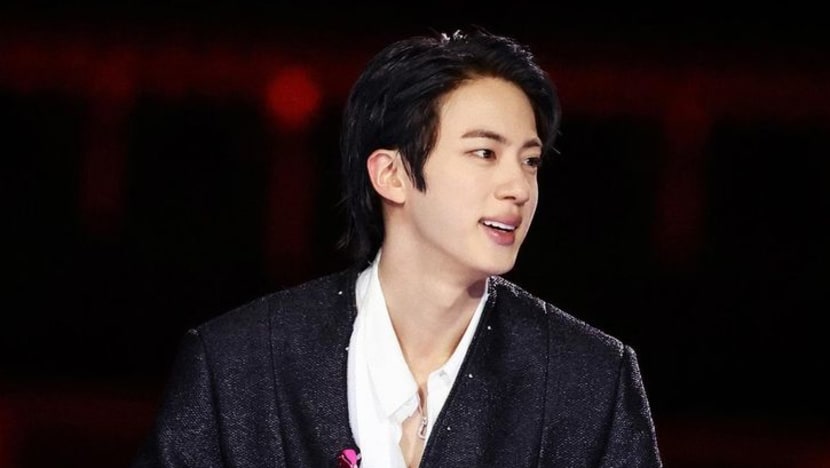 Jin ternyata ingin cabut dari BTS setelah 7 tahun, tapi momen ini membuatnya berubah pikiran