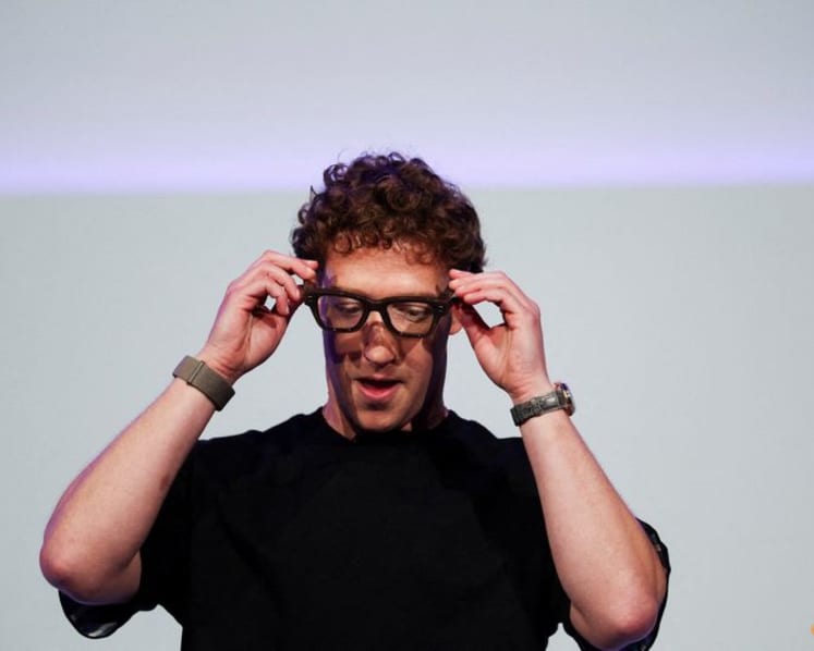 Meta launches smart glasses with built-in display, reaching for 'superintelligence'