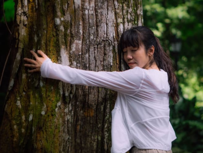 Yes, you can go forest bathing in Singapore – this 49-year-old guide took us to the Botanic Gardens
