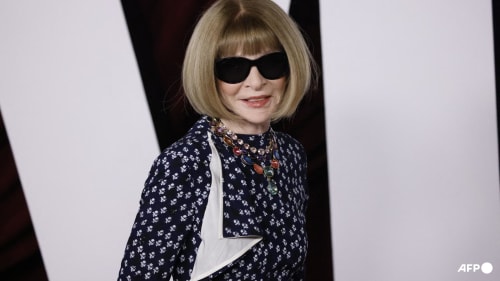 Magazine legend Anna Wintour steps down as US Vogue editor after nearly 40 years