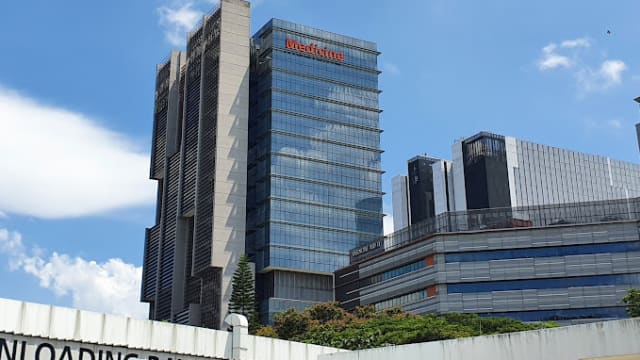 国大杨潞龄医学院设立创新与精准眼科研究中心