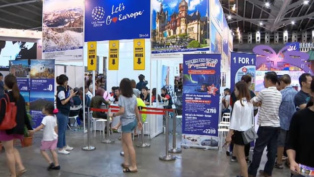更多国人趁农历新年出国旅行 出境游预订量年比增74%