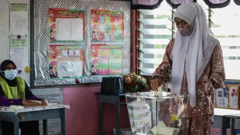 Proses pengundian Parlimen Padang Serai, DUN Tioman berjalan lancar, kata polis M'sia