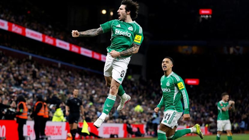 Man City beat Salford, Newcastle knock out Villa, Liverpool cruise in FA Cup