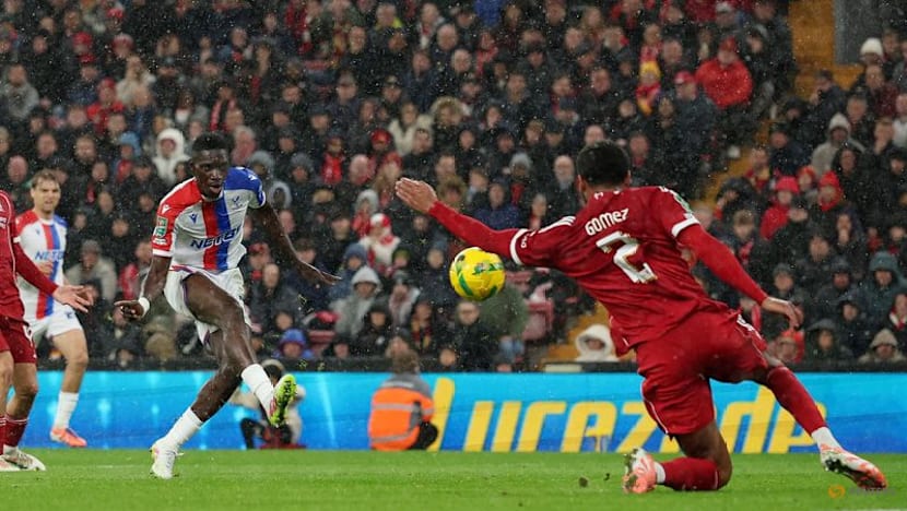 Liverpool thrashed by Palace, holders Newcastle through in League Cup