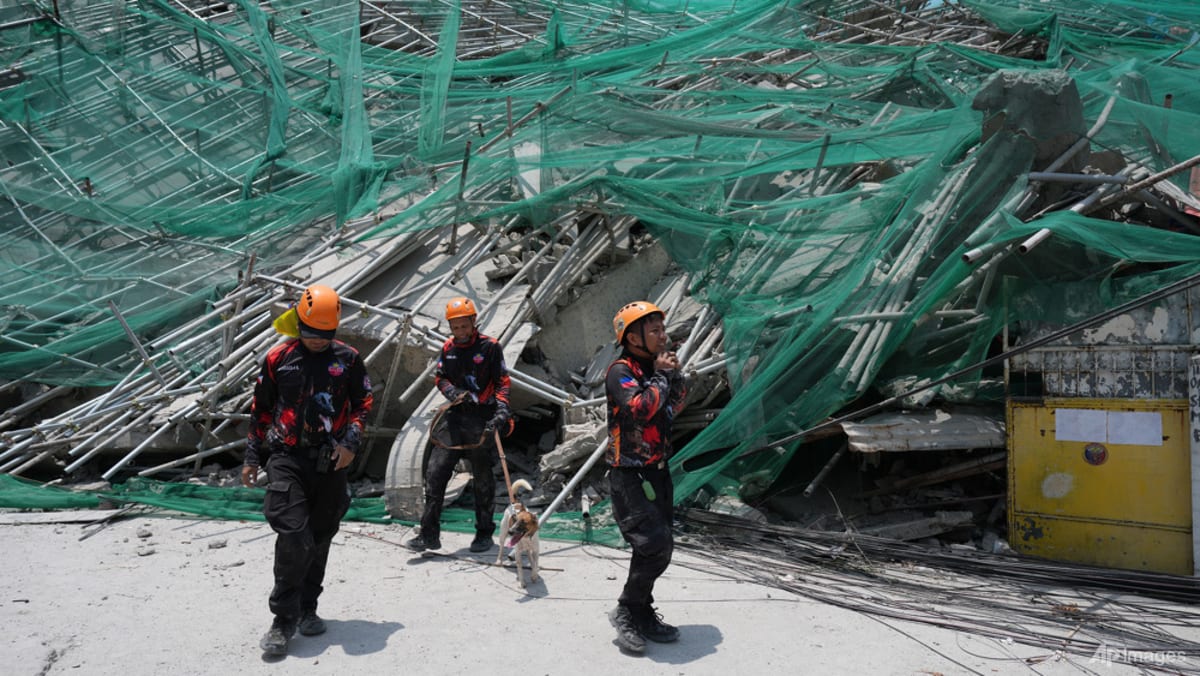 Philippines ends rescue operation for 12 missing in building collapse