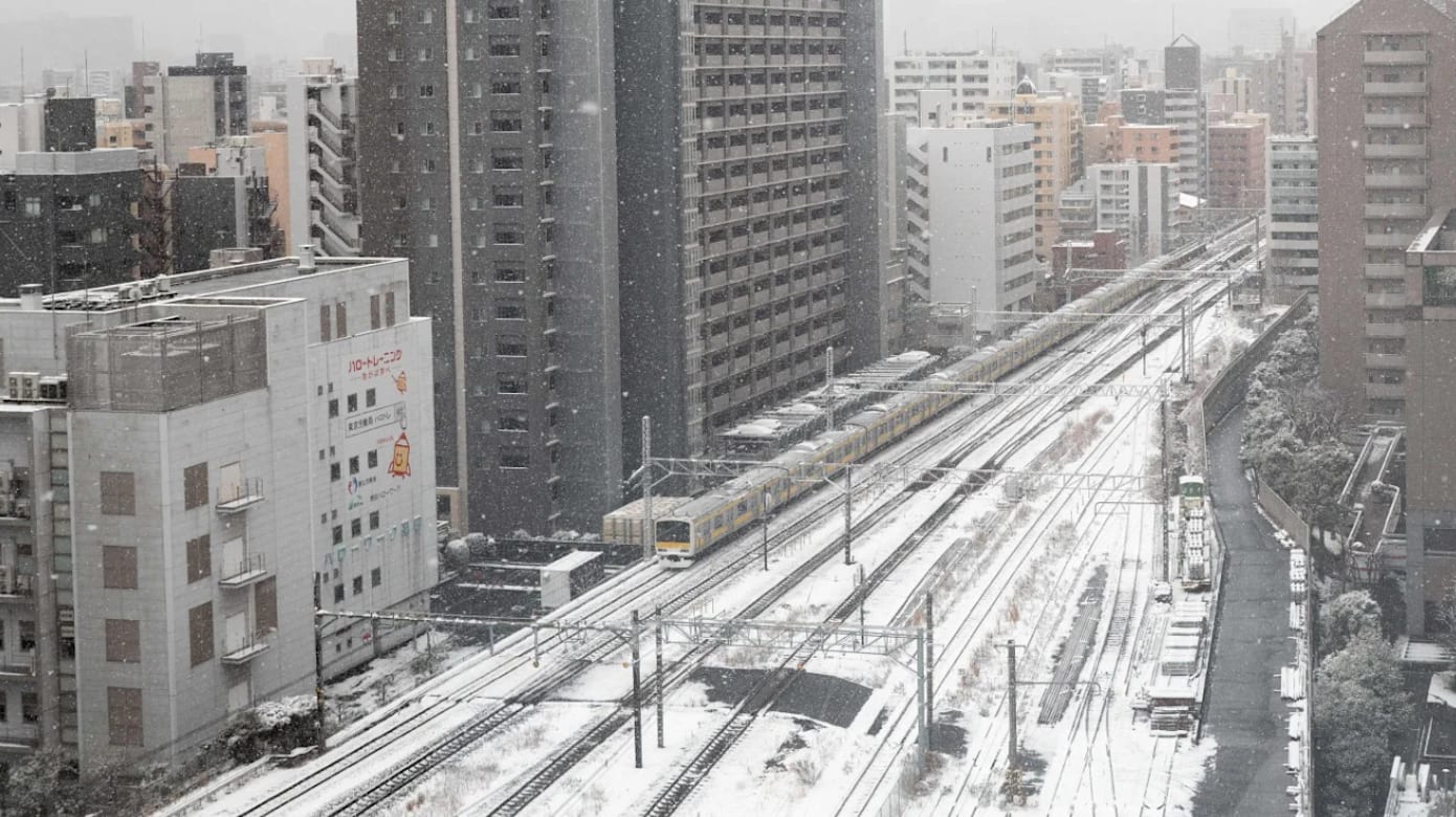 日本异常强降雪 近三周造成46死558伤