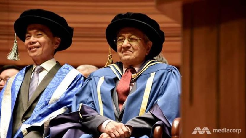 Dr Mahathir intai lebih banyak kerjasama NUS-Universiti Malaya Dr Mahathir intai lebih banyak kerjasama NUS-Universiti Malaya