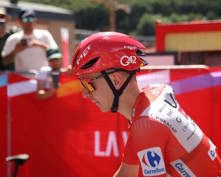 Pogacar's 50-km solo raid delivers Vuelta stage four win in Andorra