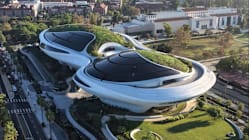 Peminat Star Wars berpusu-pusu kunjungi muzium baharu George Lucas di Los Angeles