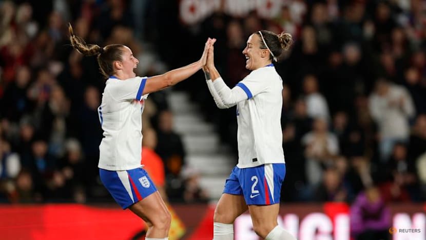 England bounce back from Brazil defeat with 3-0 win over Australia