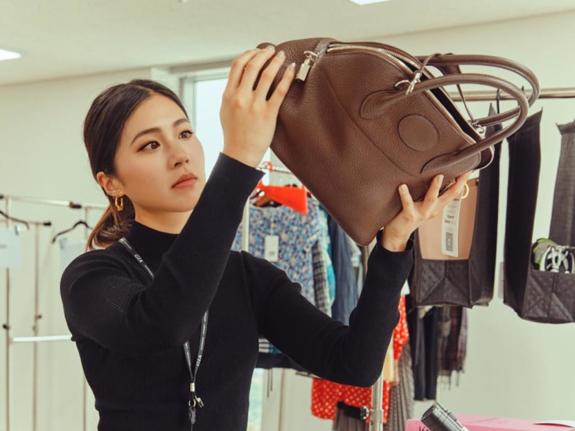 She’s mastered the art of spotting fake luxury goods: Meet an authenticator from Vestiaire Collective She’s mastered the art of spotting fake luxury goods: Meet an authenticator from Vestiaire Collective