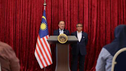 NOTA DARI KL: Rombakan Kabinet MADANI - Runtuhkan Atau Kukuhkan Kedudukan PM Anwar Jelang PRU16?