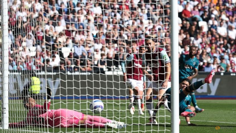 Evanilson at the double as Bournemouth draw 2-2 at West Ham