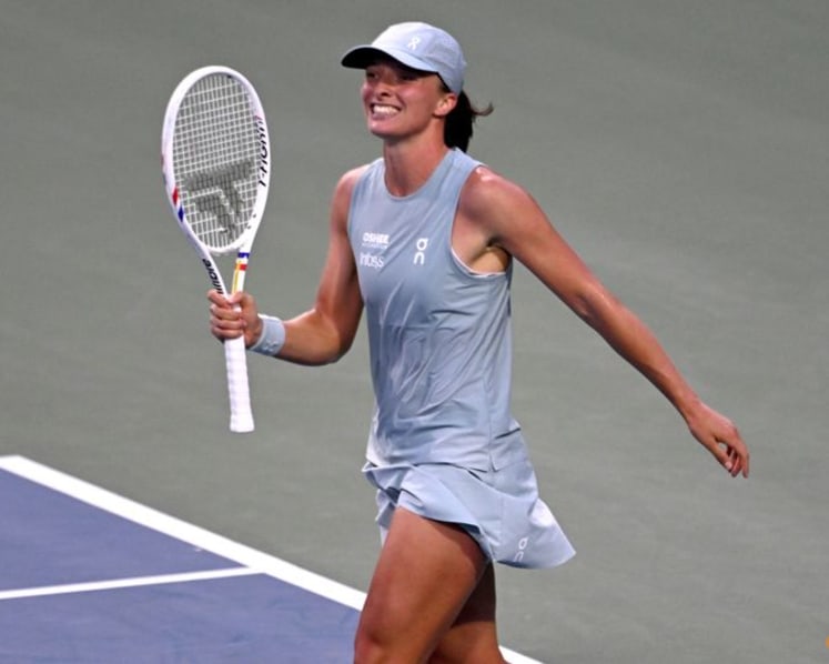 Swiatek to face Svitolina in Canadian Open semis