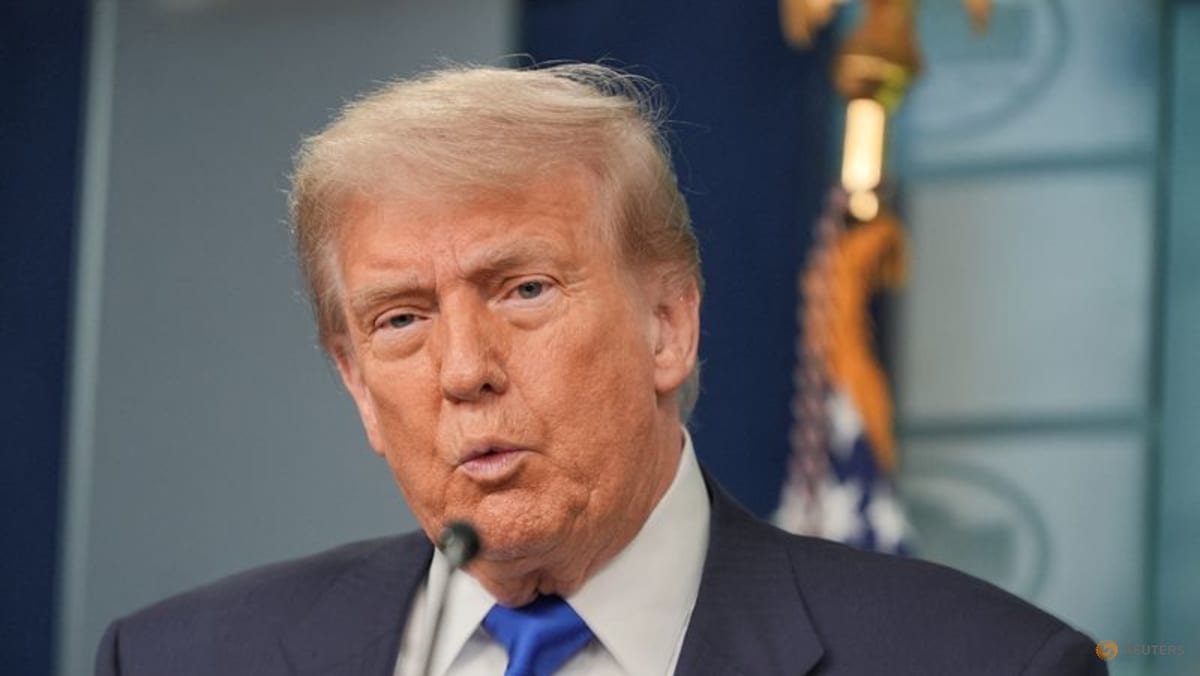 Thai and Cambodian leaders have agreed to renew a ceasefire after days of deadly border clashes, Trump says