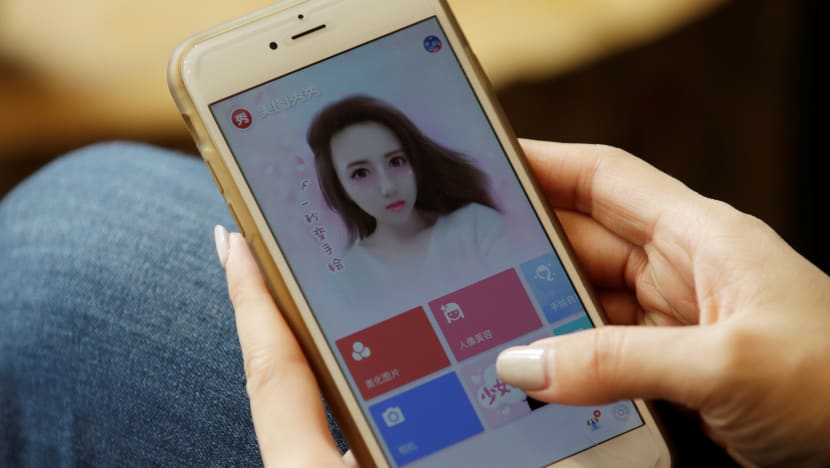 Doc, I want to look like my app-enhanced selfie