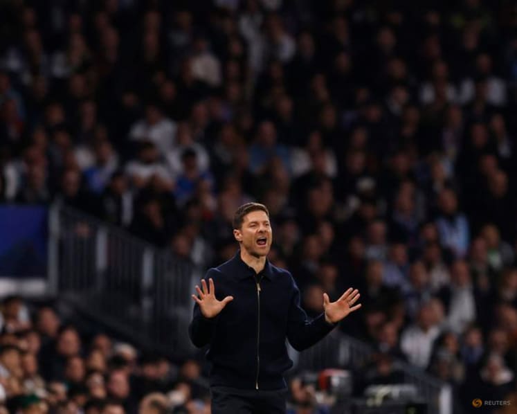 Alonso praises Madrid players' attitude after defeat to Man City