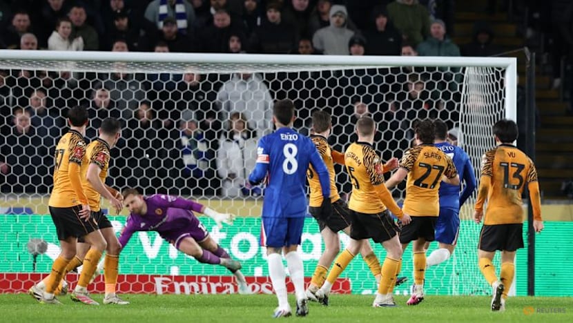Wrexham edge Ipswich, Chelsea thump Hull in FA Cup fourth round