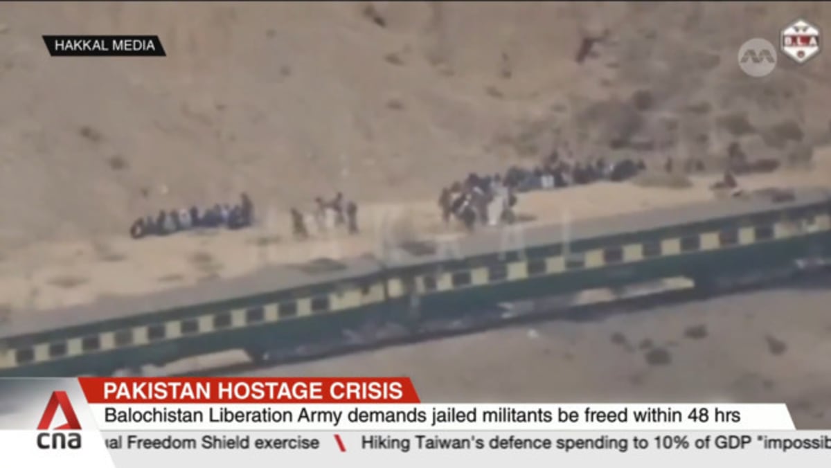 Pakistan Train Hijack Suicide Bombers Complicating Rescue Operation pakistan-train-hijack-suicide-bombers-complicating-rescue-operation