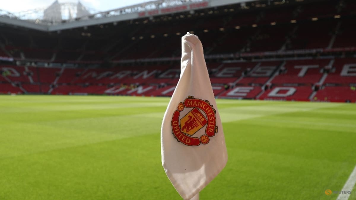 Manchester United ban 685 ticket accounts in crackdown on touting