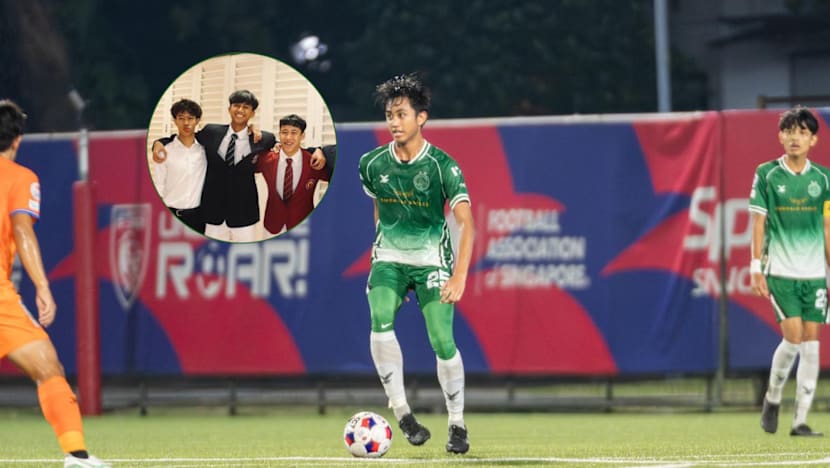 Cemerlang dalam pelajaran dan sukan - Lulusan Raffles Institution pilih laluan bola sepak profesional, tandatangani kontrak dengan Geylang FC