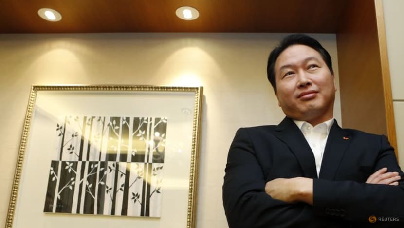 SK Group chief ordered to pay $1 billion in divorce case; shares in SK Inc soar SK Group chief ordered to pay $1 billion in divorce case; shares in SK Inc soar