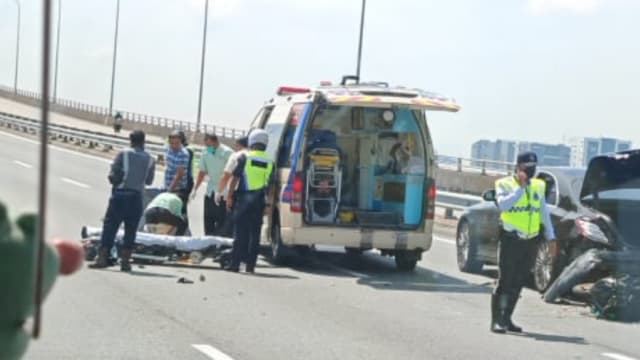 越堤族返回马国 不慎撞轿车死亡