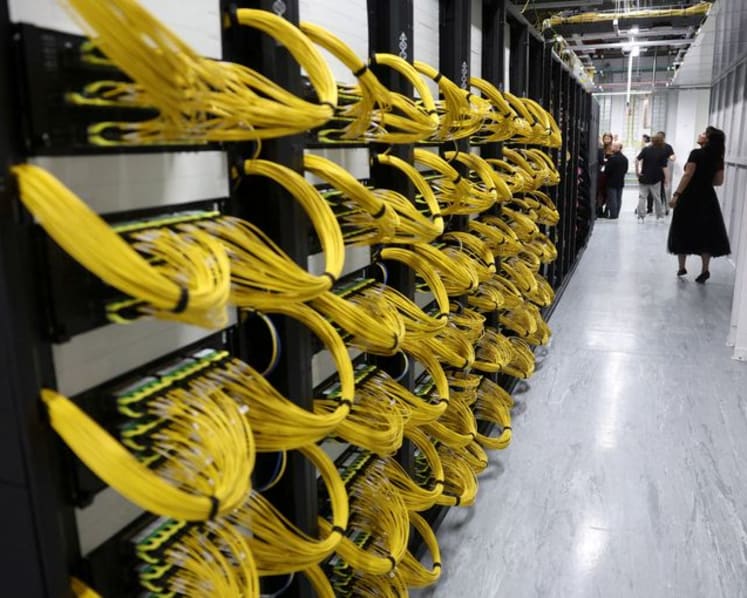 Investors back energy providers over big tech for 2026 AI bets, says BlackRock 