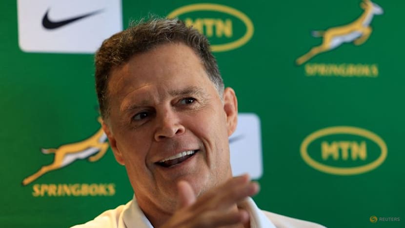 Springboks centre Esterhuizen embraces hybrid role among the forwards