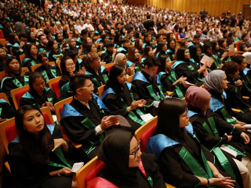 Students in polytechnics and universities can expect to pay lower fees with higher bursaries and grants, Prime Minister Lee Hsien Loong said at the National Day Rally. Students in polytechnics and universities can expect to pay lower fees with higher bursaries and grants, Prime Minister Lee Hsien Loong said at the National Day Rally.