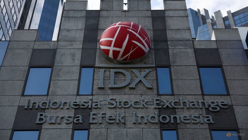 Indonesia stock market falls 9%, rupiah drops to record low Indonesia stock market falls 9%, rupiah drops to record low