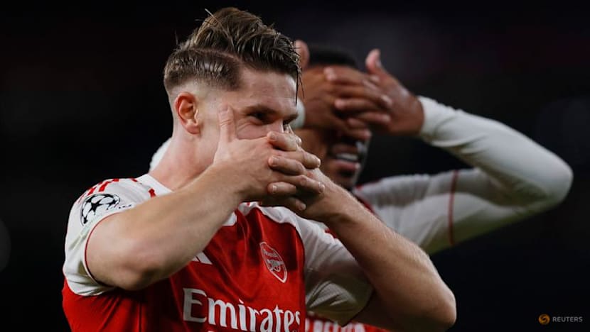 Arsenal run riot to crush Atletico Madrid