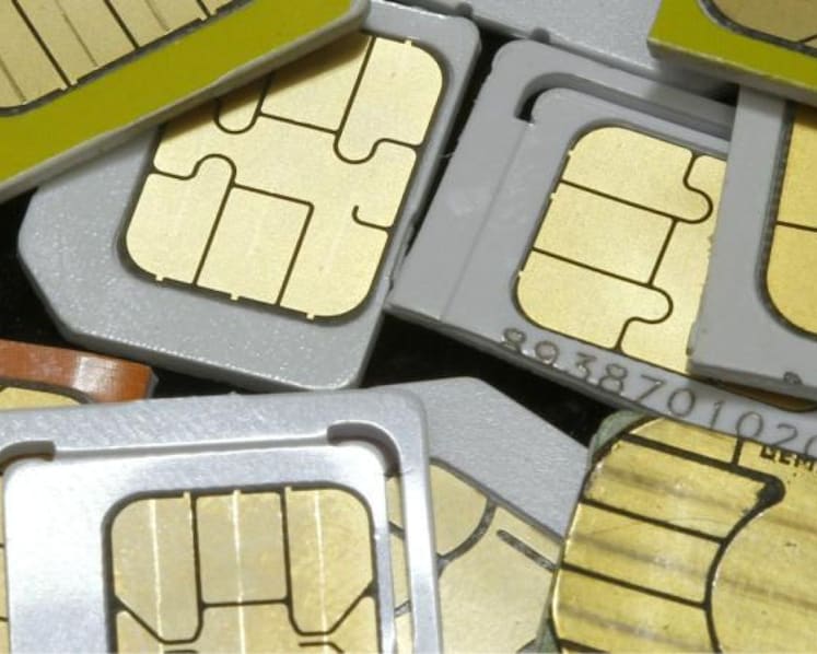 Retailer jailed 2 years for fraudulent registration of SIM cards