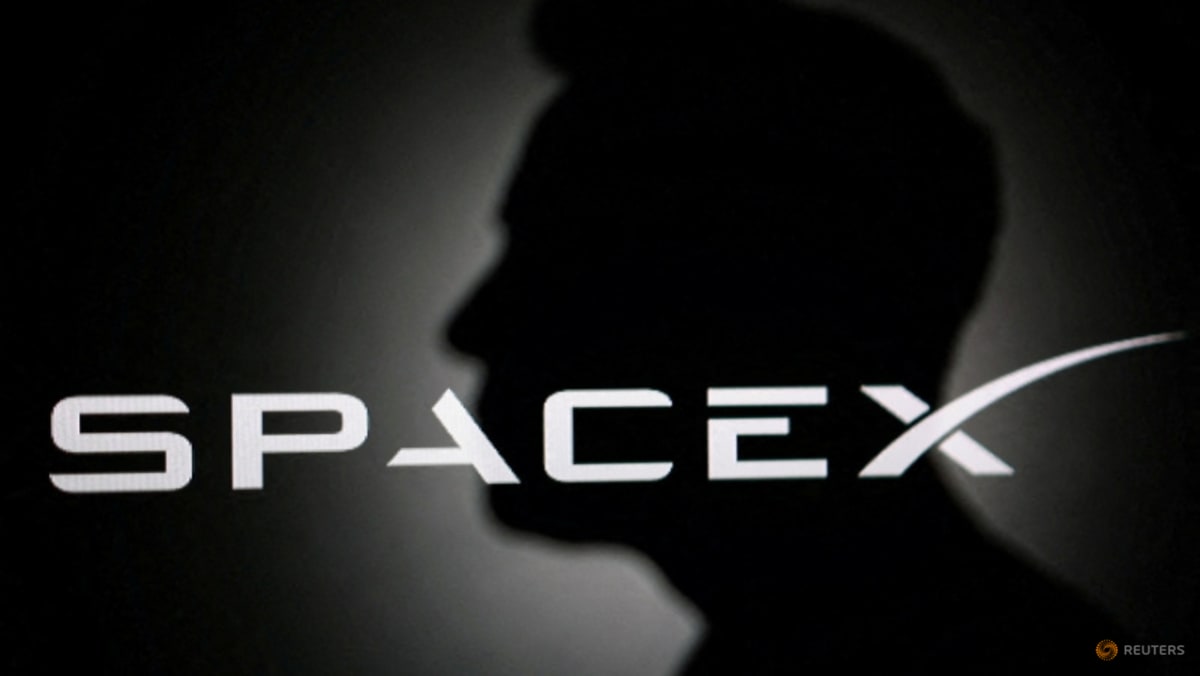 Exclusive-UK deepens reliance on Musk's SpaceX, spending nearly $40 million on satellite services