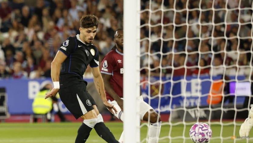 Chelsea thrash West Ham 5-1 to pile more pressure on Potter