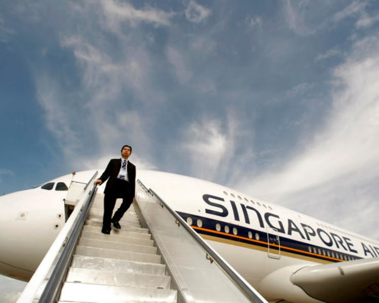 Singapore Airlines CEO sees risk to cargo yields beyond US-China trade dispute