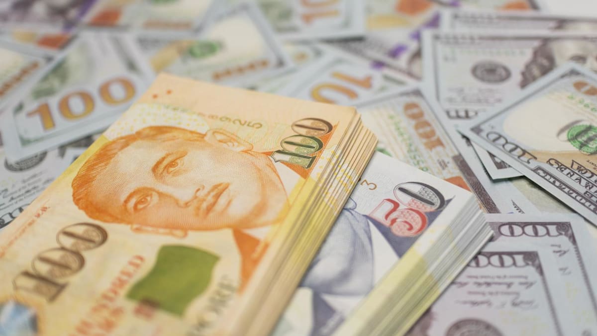 Singdollar may rise further despite strong gains; parity with US dollar  possible in future: Analysts - CNA