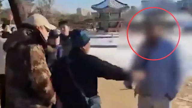 涉袭击景福宫保安 两中国游客被韩警调查