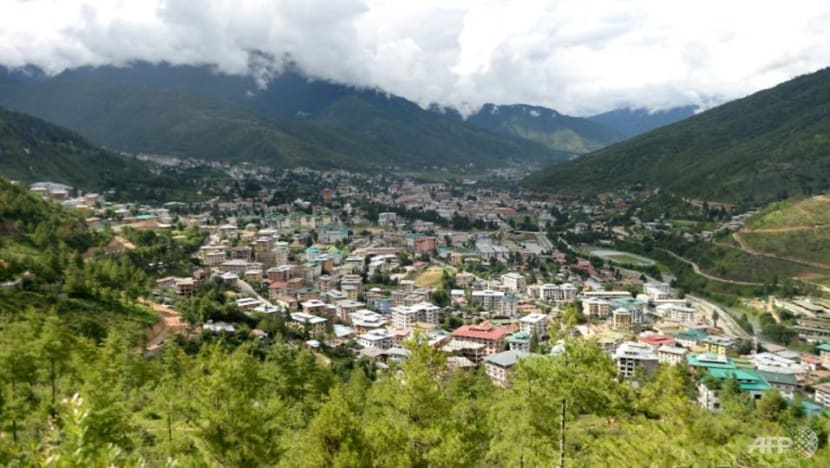 Elderly US traveller is Bhutan's first COVID-19 case, prompting travel restrictions Elderly US traveller is Bhutan's first COVID-19 case, prompting travel restrictions